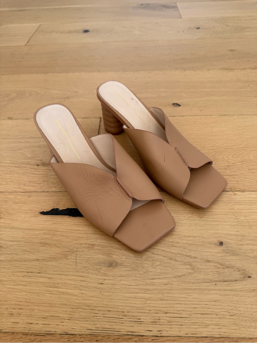 Intentionally Blank Kamika Tan Slip-On Leather Heeled Mules